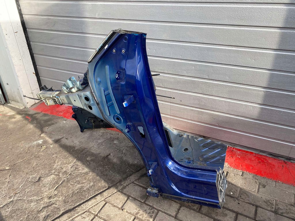 фото №3, Volkswagen id4 чверть лівий перед giełda