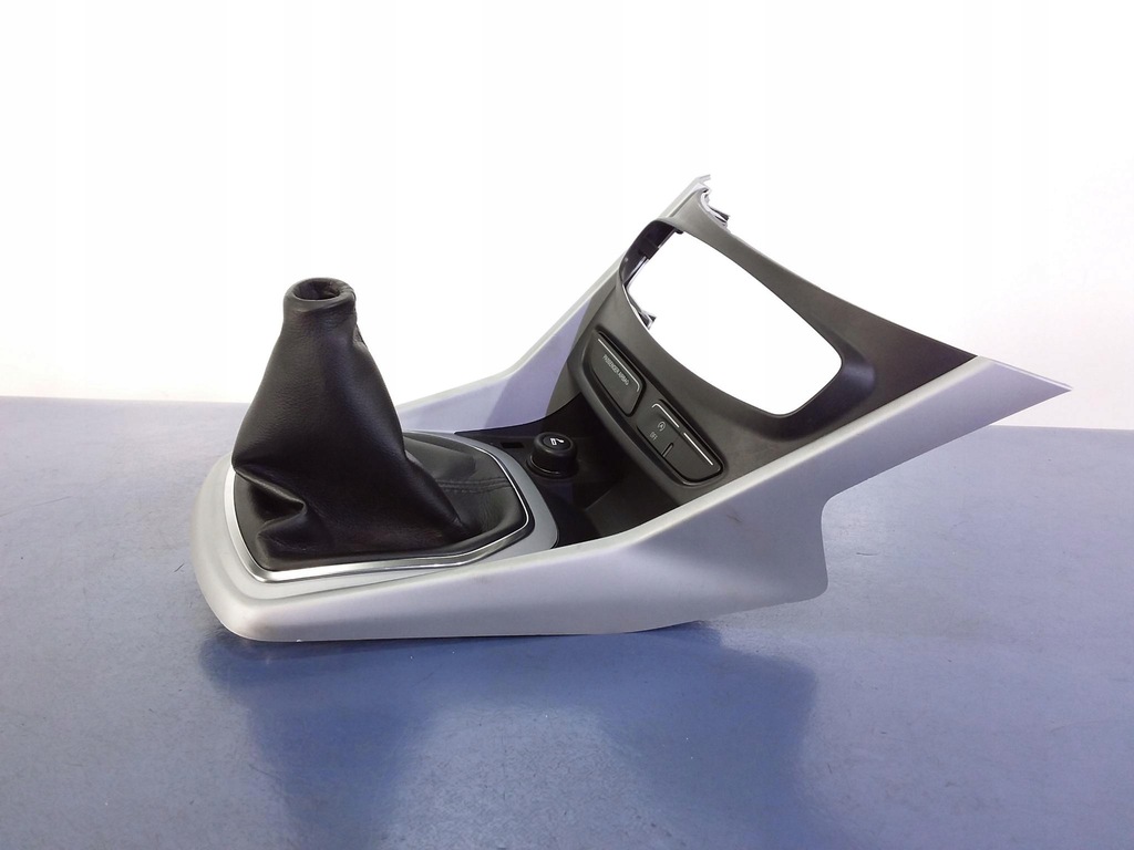 фото №4, Ford b-max панель средний рамка домкрата чехол