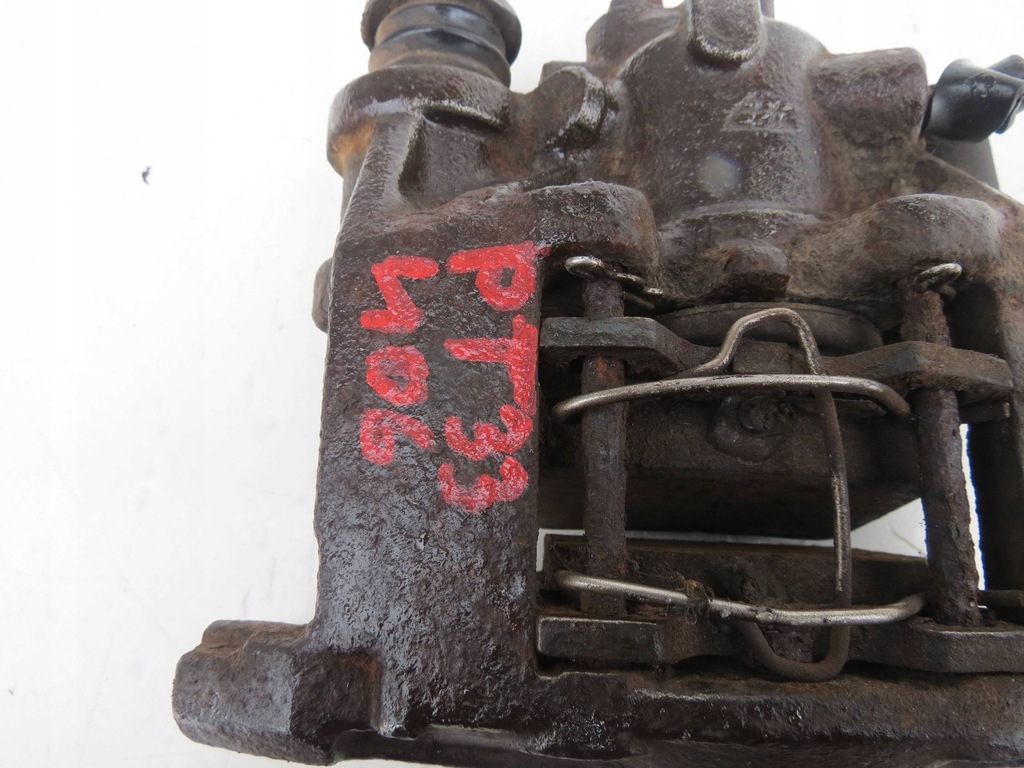 фото №8, Суппорт тормозной правый задняя peugeot 406 9625046780