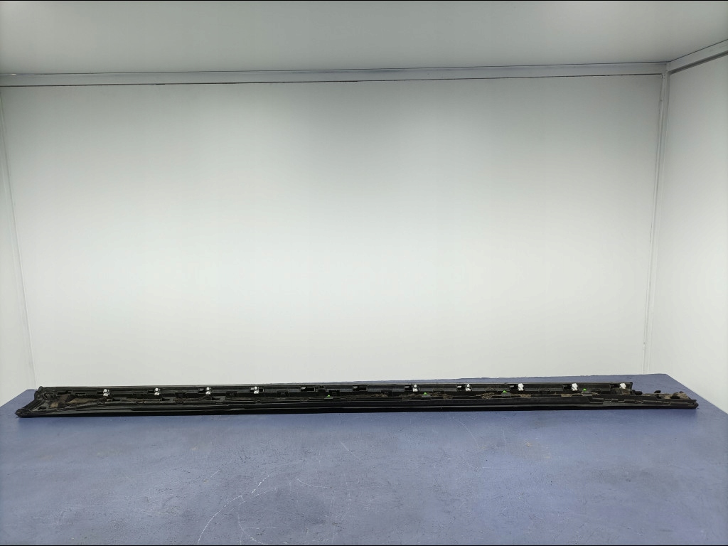 фото №12, Audi a8 d5 long молдинг накладка порог левая ly9t