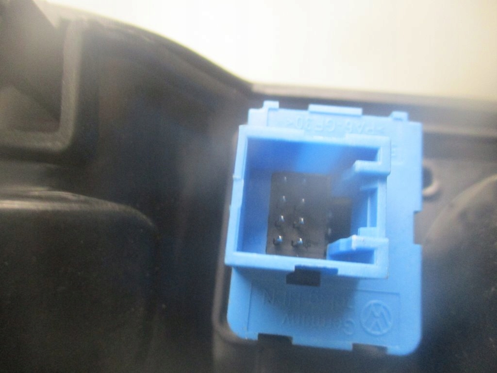 Вимикач світла бардачок водія vw tiguan 1 Київ