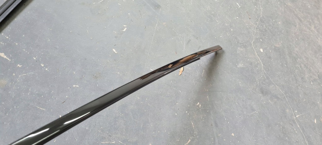 фото №11, Sq8 4m rsq8 q8 молдинг дахова ліва sline czarna 4m8853703a t94