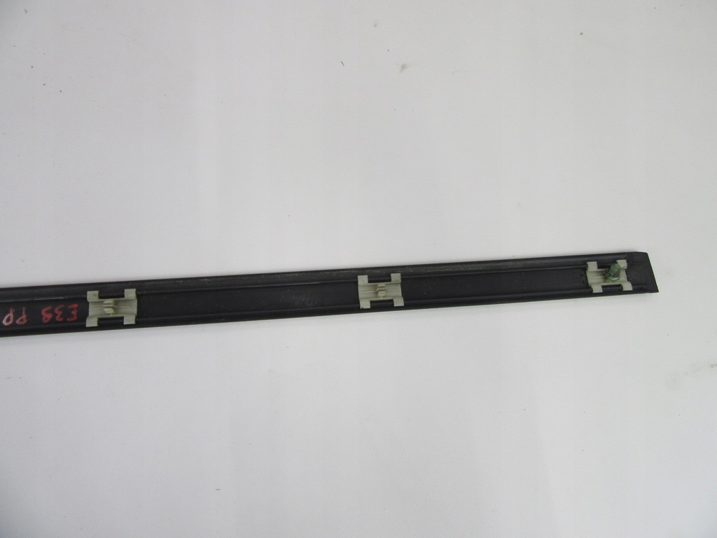 фото №10, Молдинг дверь правый перед bmw e39 sedan kombi хром