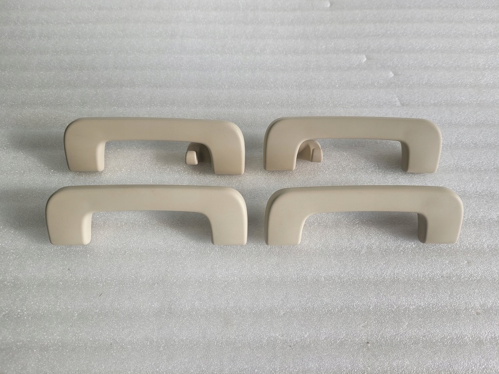 фото №1, Audi q7 10- ручка кронштейн стельовий 8p0857607k