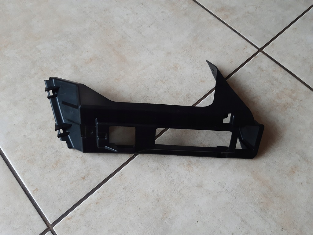 фото №1, Напрямна - кронштейн лампи led - citroen c1 ii - 2014