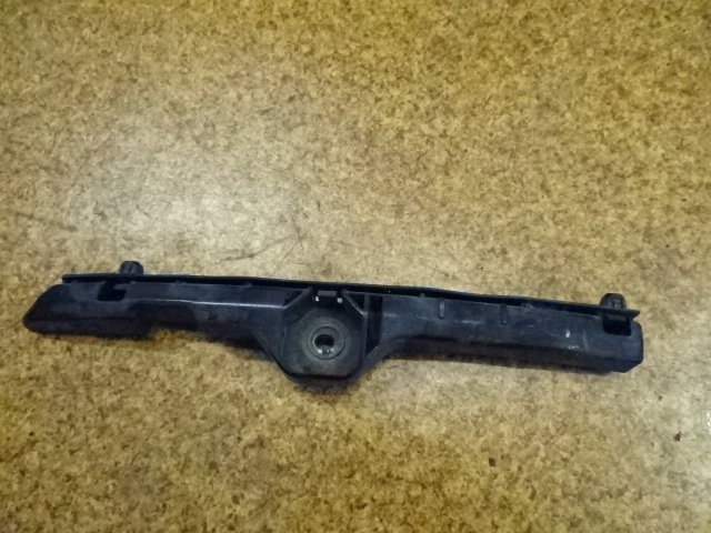 фото №1, Toyota hilux 07r # направляющая крыла перед левый