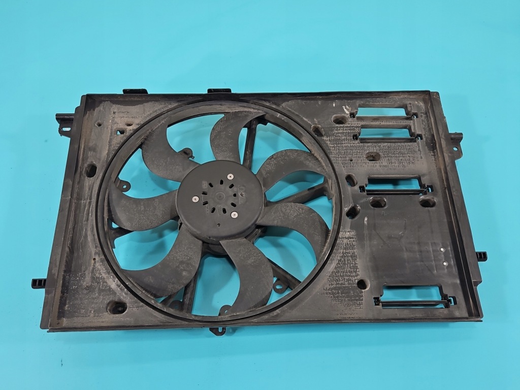 Купить Вентилятор радиатора renault megane iv 214811275r 1.5 dci