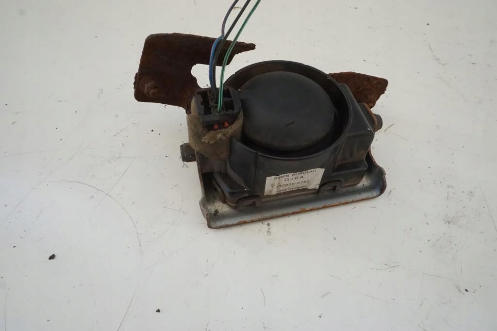 фото №1, Сирена сигнальна mazda 6