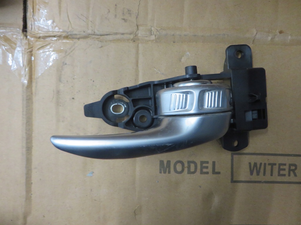 фото №1, Ручка внутрішня правий перед jeep renegade x