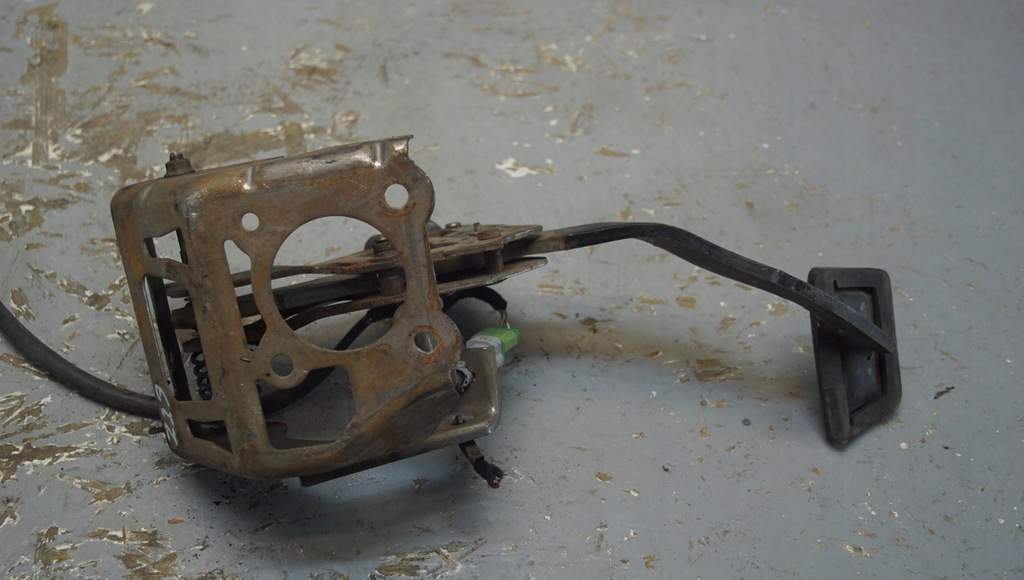 фото №14, Педаль гальма maserati levante quattroporte ghibli 223