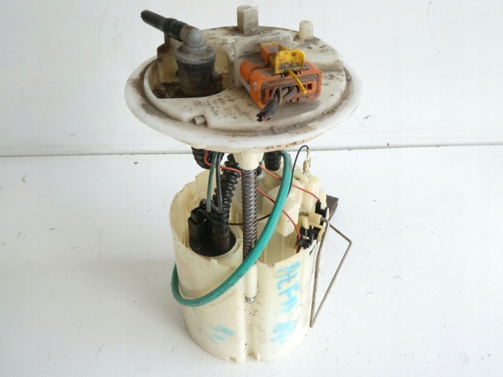 фото №1, Насос топлива alfa romeo 147 1.6 16v 0580314016