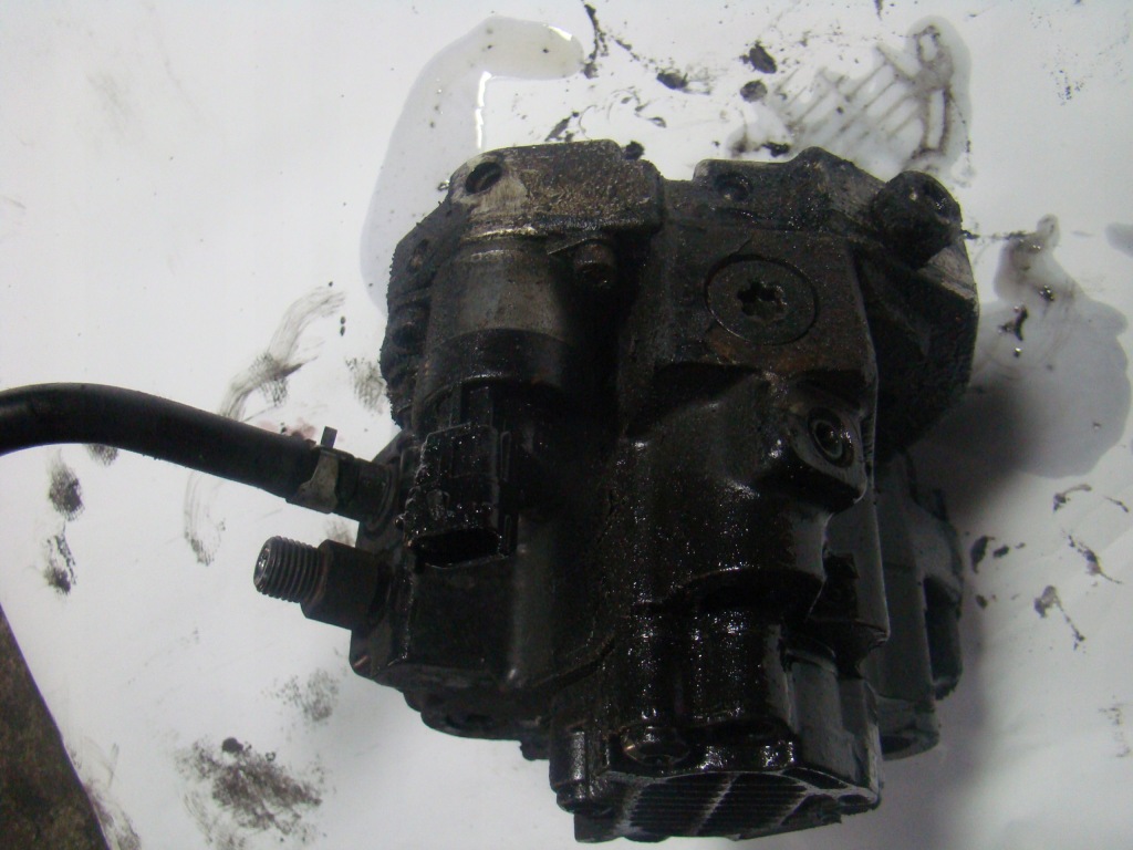 Насос впрыскная датчик master movano mascott 3,0 dci 03- 0445010094 Киев