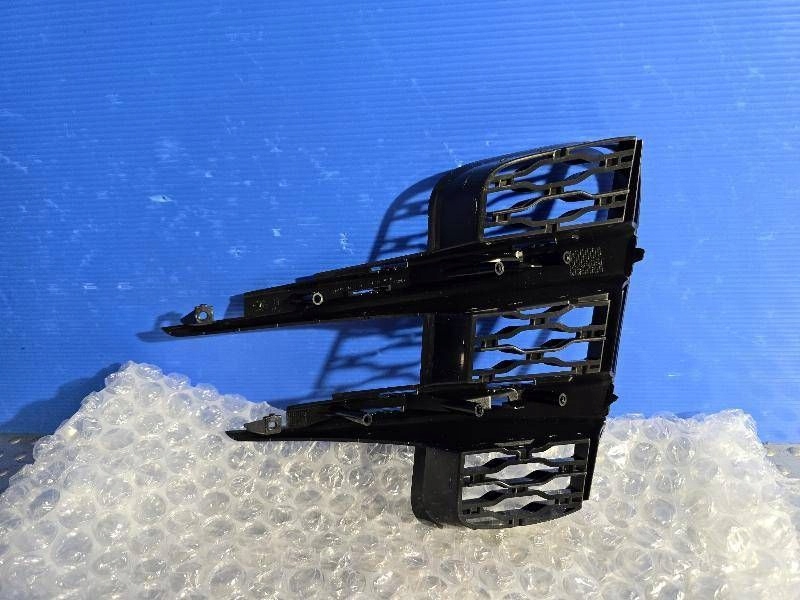 фото №5, Land rover range rover evoque l551 19- k8d2-8b289-ab решітка бампера права