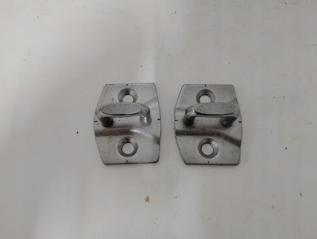 фото №1, Mini r60 countryman засов дверь перед