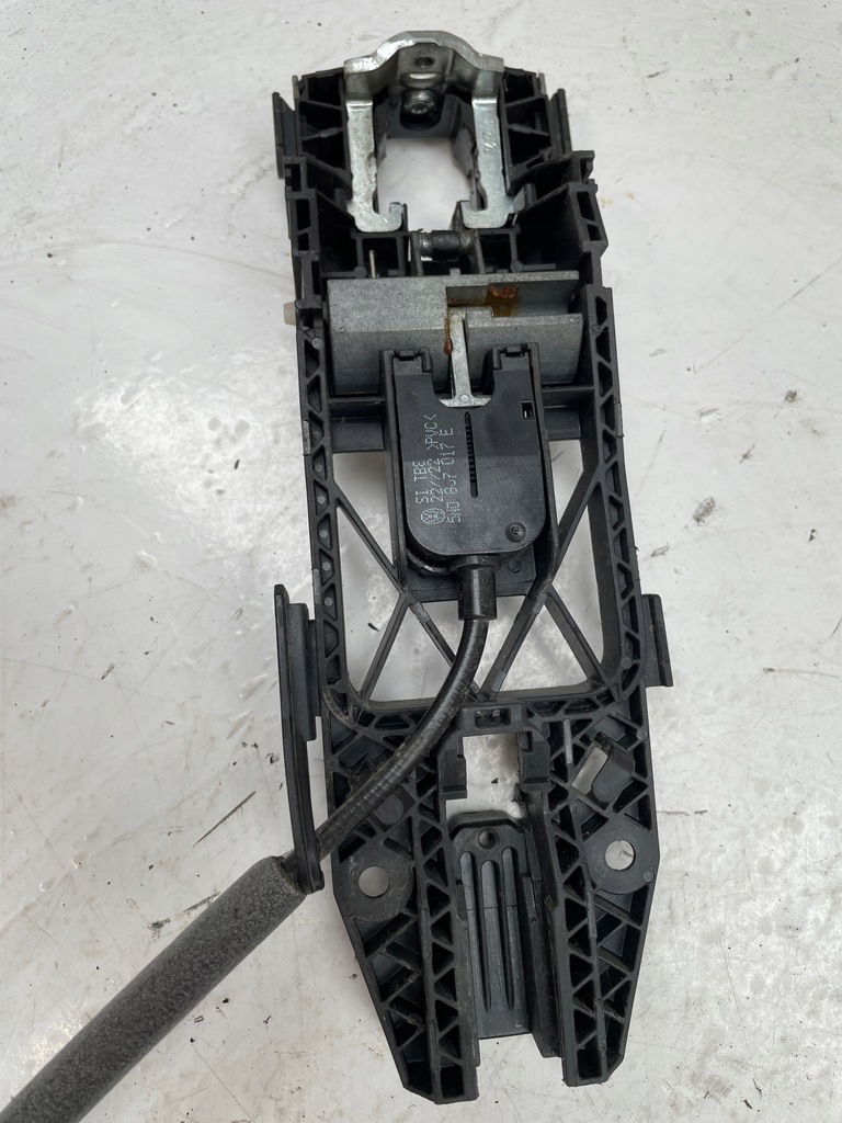 фото №6, Audi a3 8y замок дверь левый перед 5tb837015e