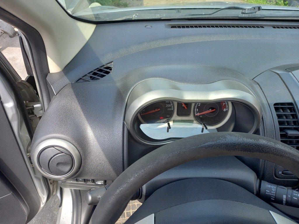 фото №6, Nissan note i e11 pulpit приборная панель приборная консоль