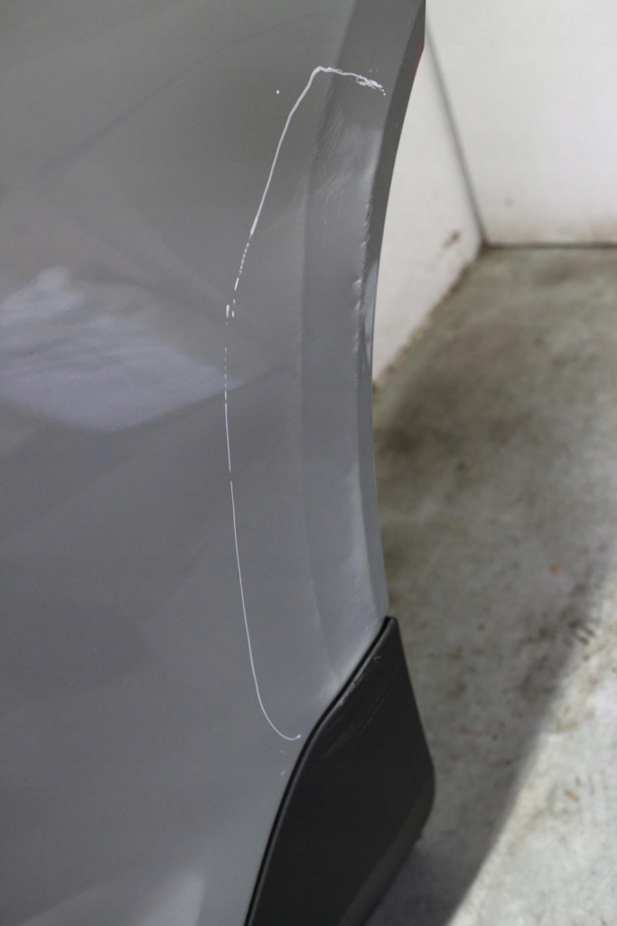 Дверь молдинг левая левая задний volvo xc40 2017- Цена