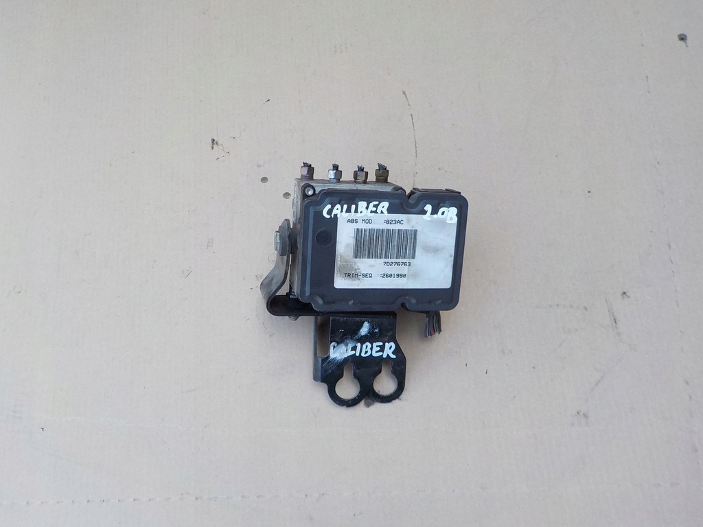 фото №1, Насос abs dodge caliber p05105823ac