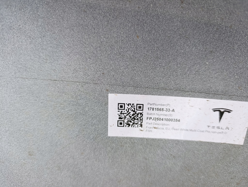 Бампер перед передній tesla 3 lift highland 23- 1781565-33-a z13 Недорого