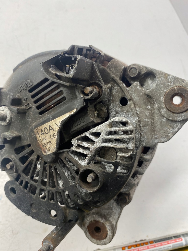 фото №10, Audi a4 b7 2.0 tdi генератор 06f903023h