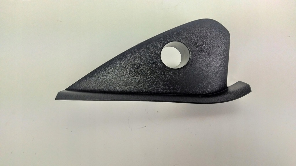 фото №1, Mustang vi 15+ заглушка панели консоли правая