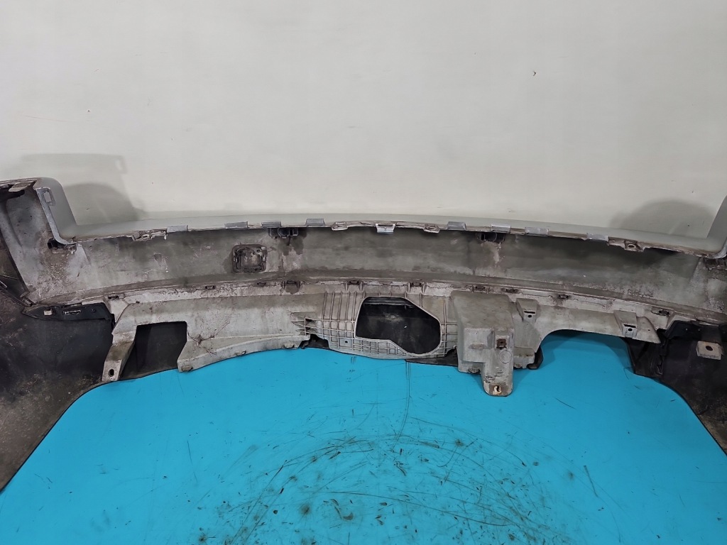 Бампер задня bmw x3 e83 lift 06-10 сріблястий titansilber металік 354/7 в Україні