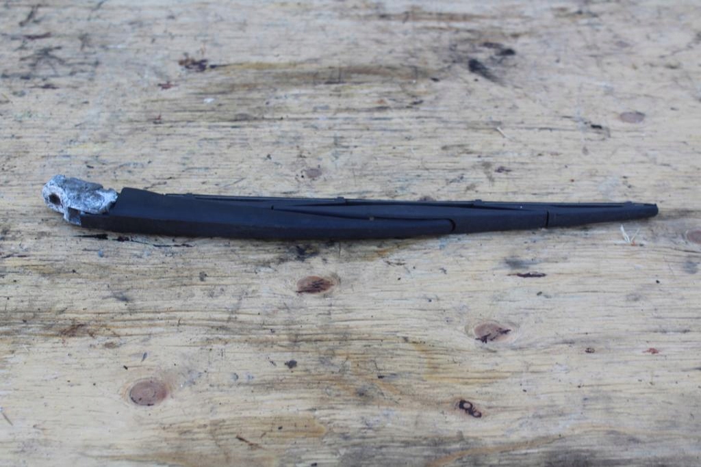 фото №7, Рычаг дворники крышки багажника subaru impreza ii gd hawkeye kombi