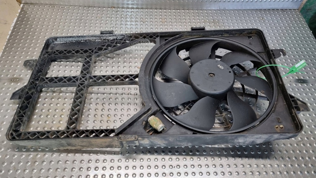 Вентилятор радиатора 1c158c607af ford transit mk6 2.0 d с Разборки