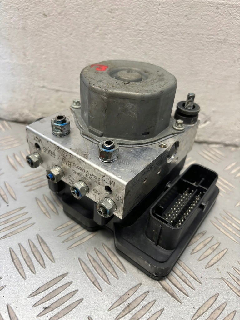 фото №1, Насос abs mitsubishi space star ii 2 1.2 4670b492