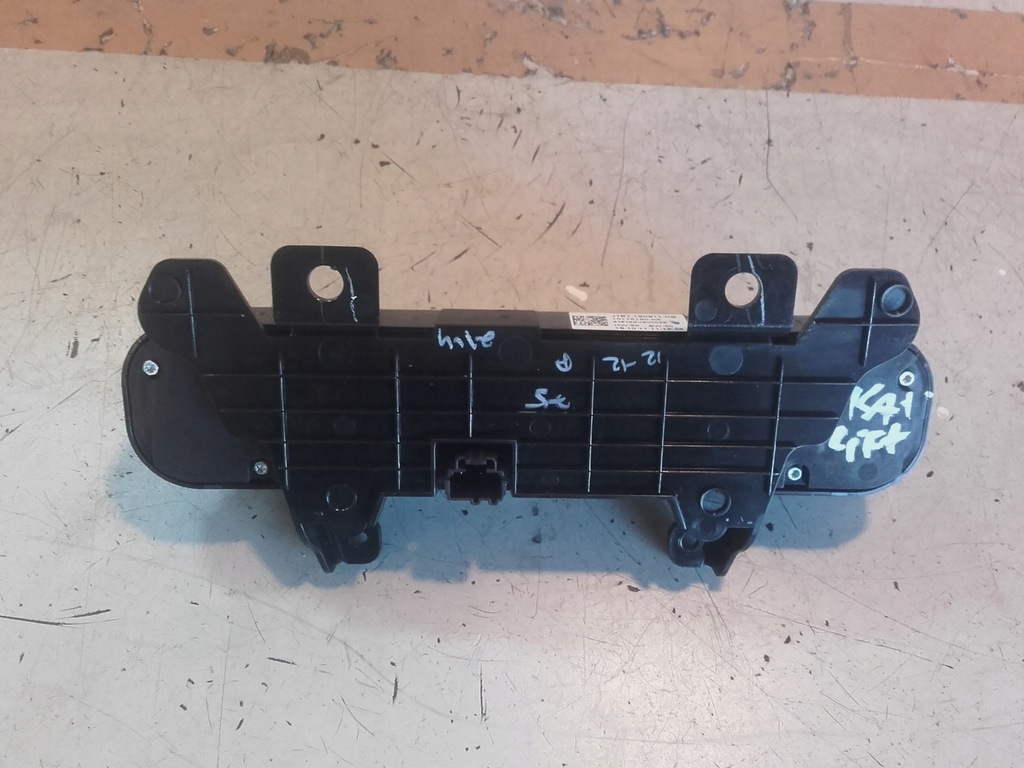 фото №2, Ford ka plus lift панель кнопки радио