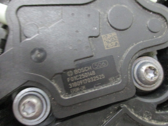 фото №9, Vw audi golf q2 t-rock бак adblue 5q0131877r