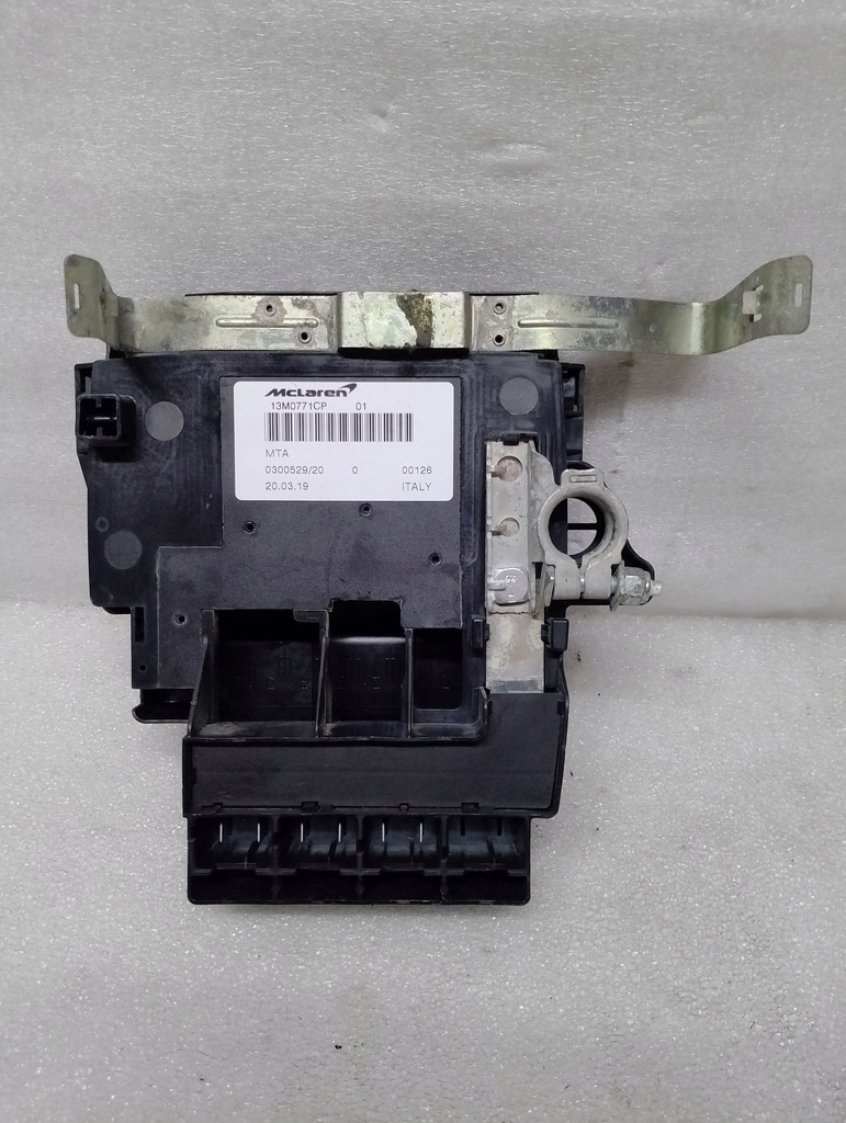 фото №1, Клемма предохранитель mclaren 570s 13m0771cp