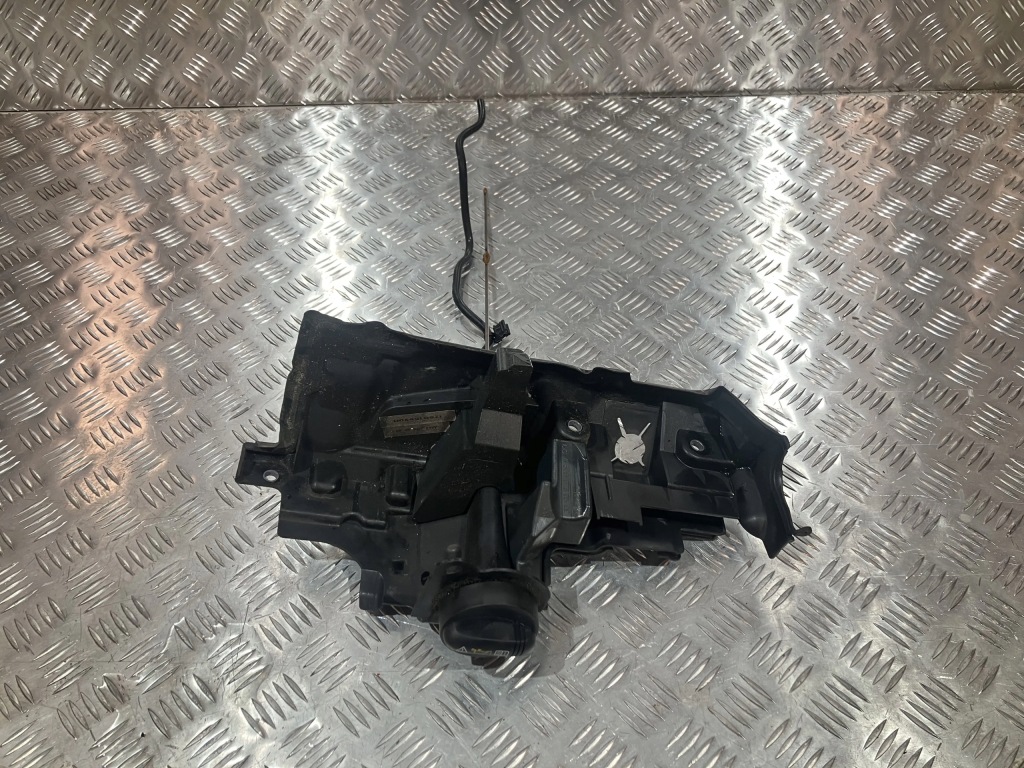 фото №1, Защита двигателя щуп mercedes w177 1.5 cdi