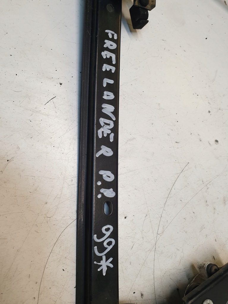 фото №7, Podbnośnik стекло передний правый перед правый land rover freelander