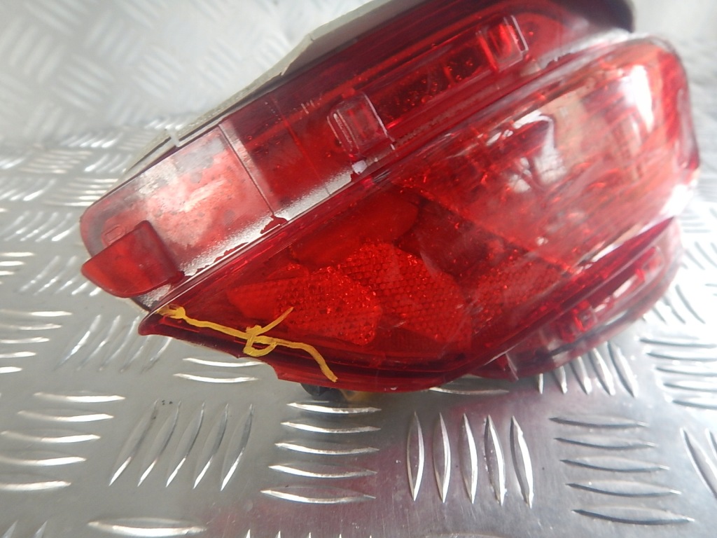 фото №2, Lexus rx rx350 rx450 rx450h iii права лампа w бампер задня