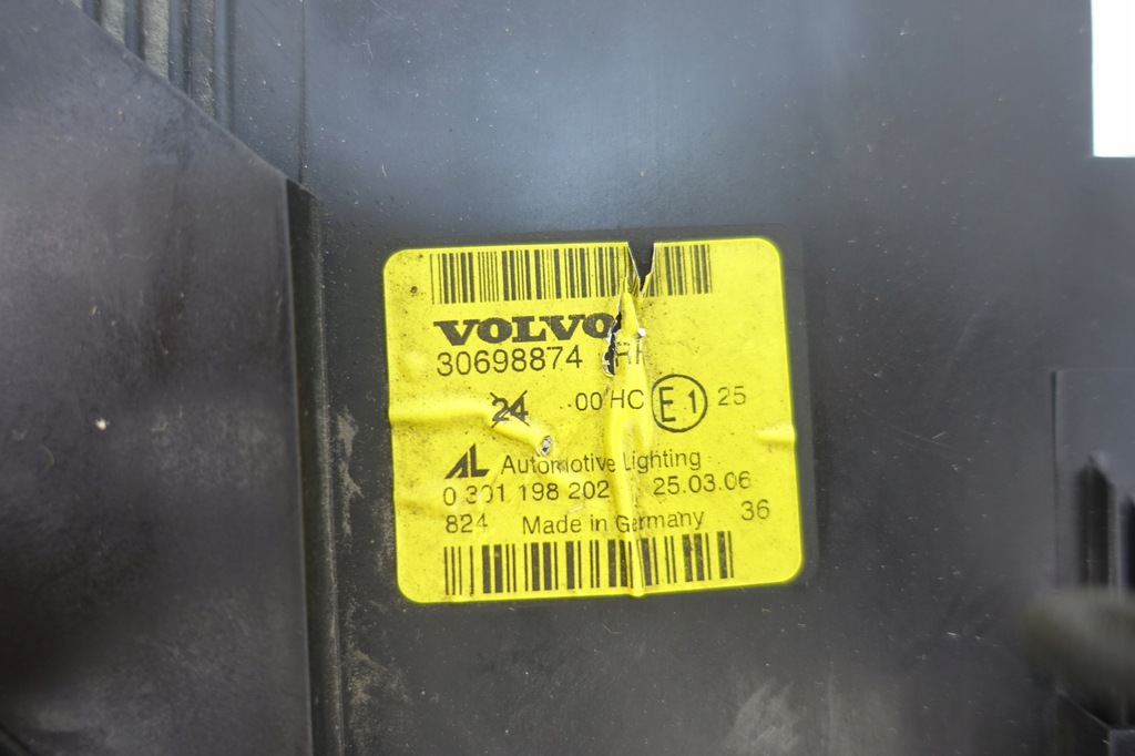 фото №9, Volvo s40 v40 2 ii 2004- лампа правый перед правая передняя 30698874