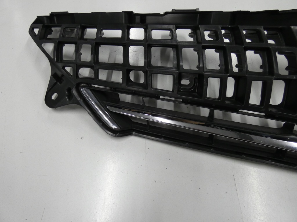 фото №3, Решітка радіатора, решітка радіатора toyota prius