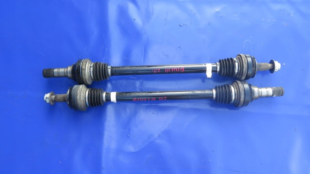 фото №1, Приводной вал задняя задняя левая lub правая alfa romeo giulia 10379419