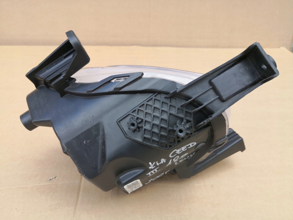 фото №7, Kia ceed iii 18- противотуманная фара левый передний