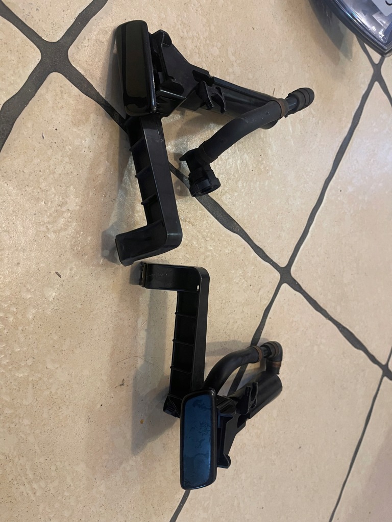 Lexus rx 2011 омыватель лампы оригинал в Украине