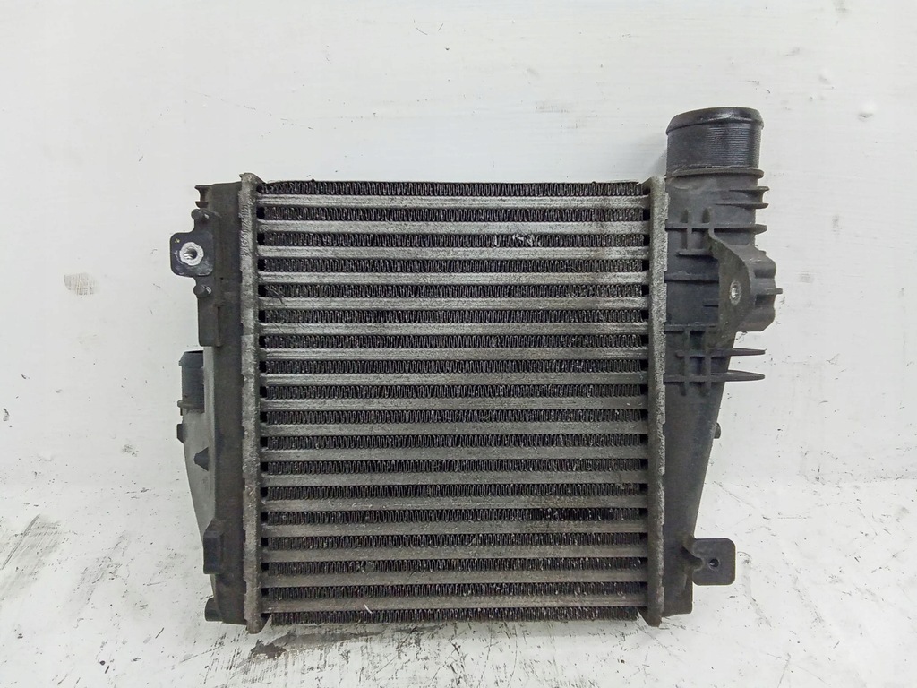 фото №1, Радиатор интеркулер citroën c4 grand picasso ii p9675627980 1.56l дизель