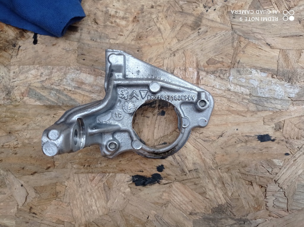 фото №1, Опора полуось citroen c4 picasso ii 9801017180