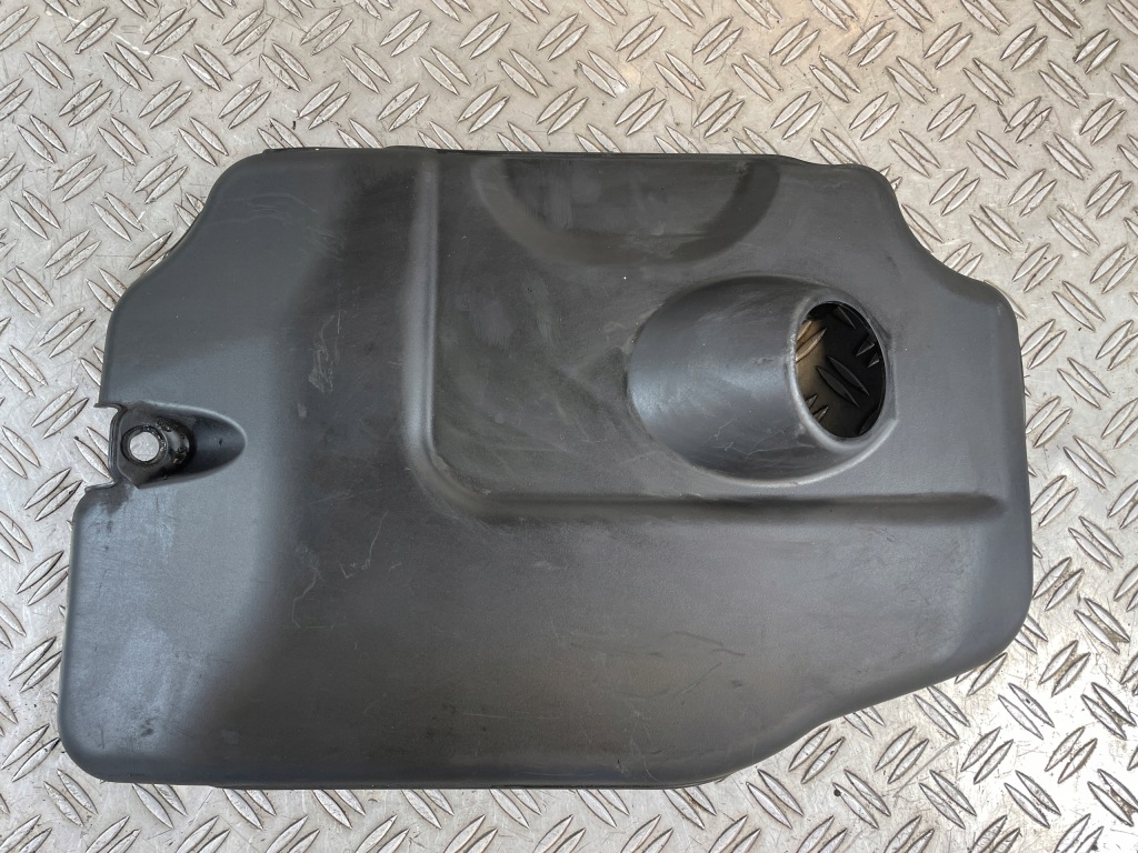 Купити Iveco daily 15- накладка кришка двигуна 50435804