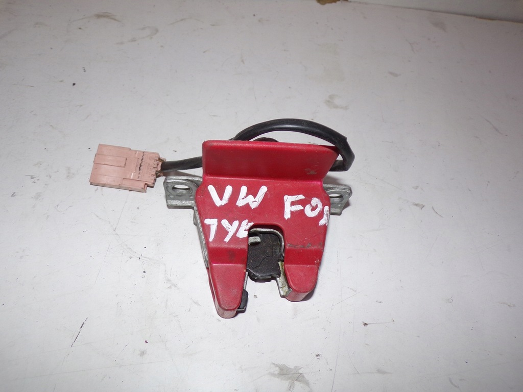 фото №1, Замок задній кришки vw fox