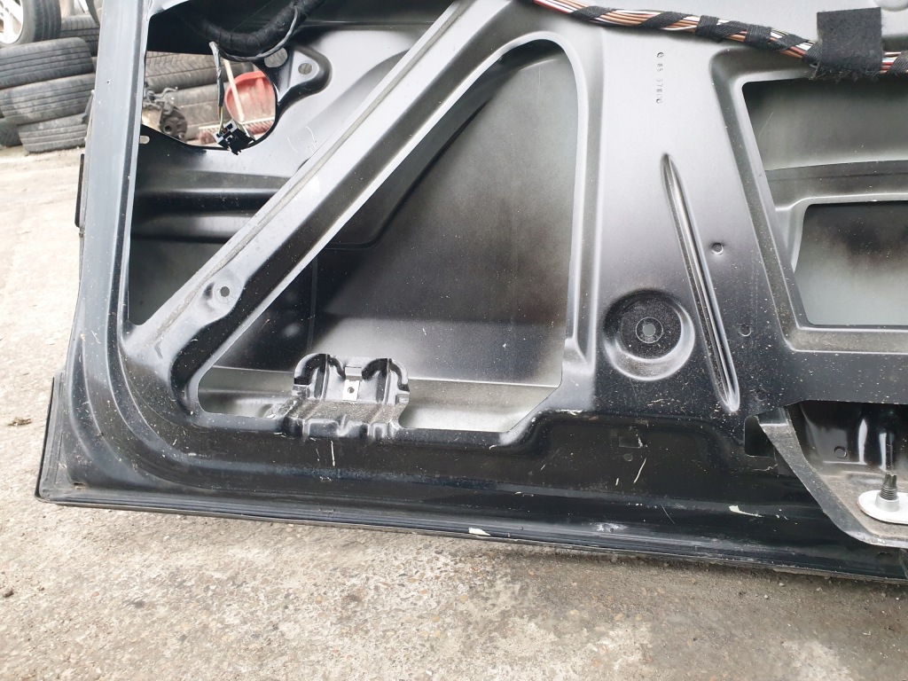 Bmw x3 e83 крышка багажника багажника код лакокрасочного покрытия 668/9 Оригинал