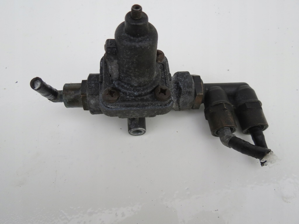 Клапан редукционный renault magnum 5010422740 Оригинал