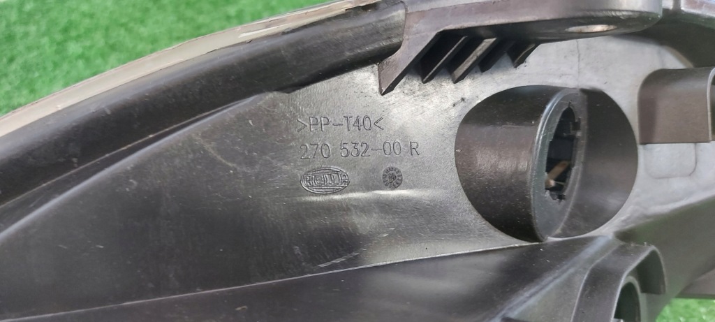 Lancia ypsylon моторчик лампа перед фара rh с Разборки