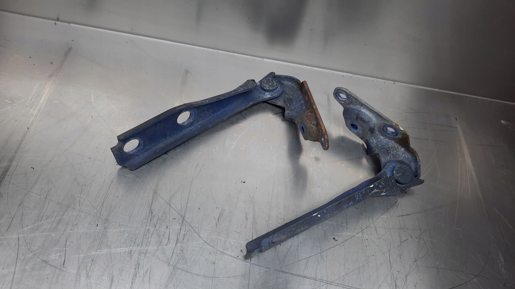 фото №1, Петлі капот audi a3 8l 98r 1.6b hb 3d