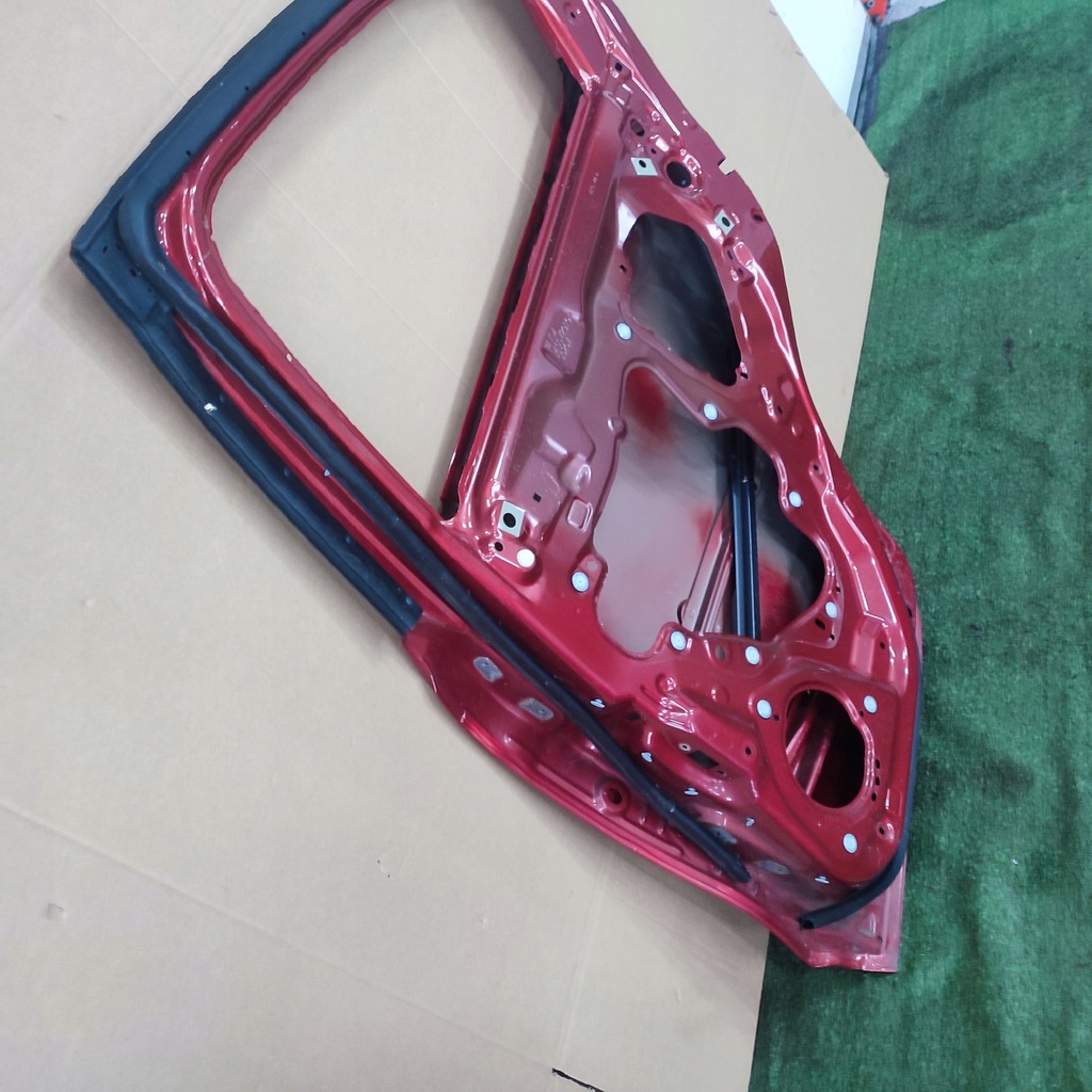 фото №11, Дверь правый задняя mazda 2 14- da6c72010