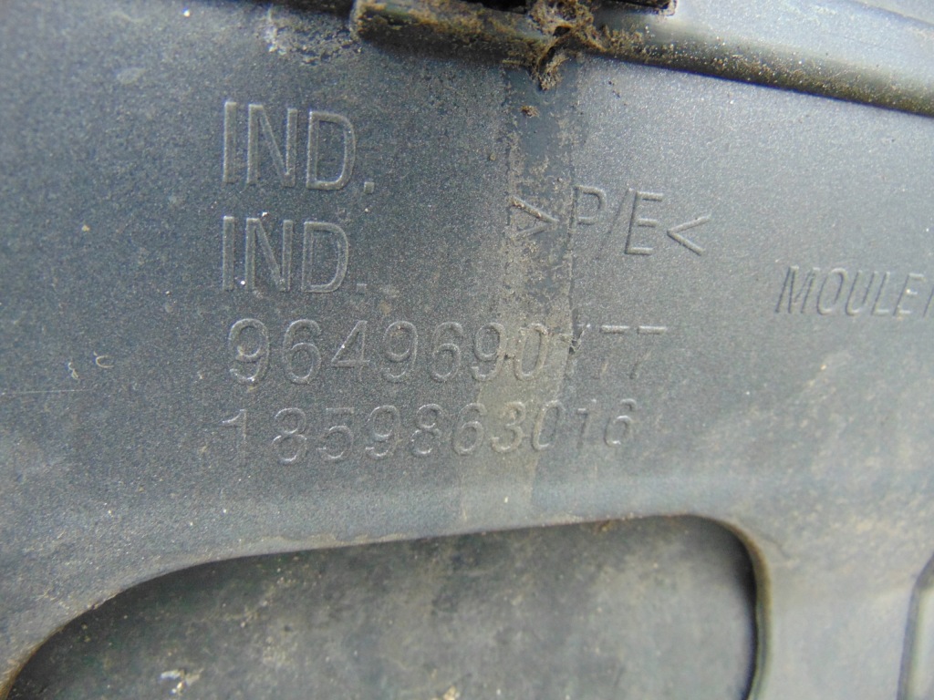 Бампер задний задний peugeot 207 рестайлинг  3 дверь kthe Недорого